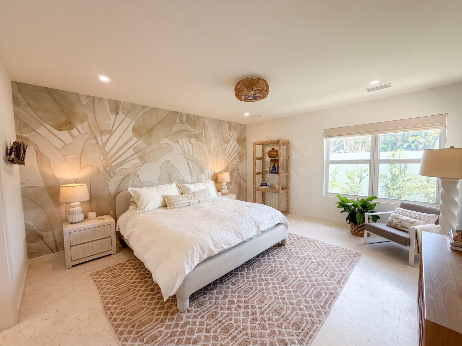 1584 Blue Water Terrace N, Lauderdale by the Sea, FL 33062 Photo