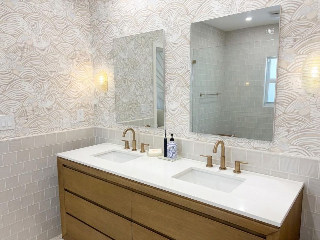 1584 Blue Water Terrace N, Lauderdale by the Sea, FL 33062 Photo