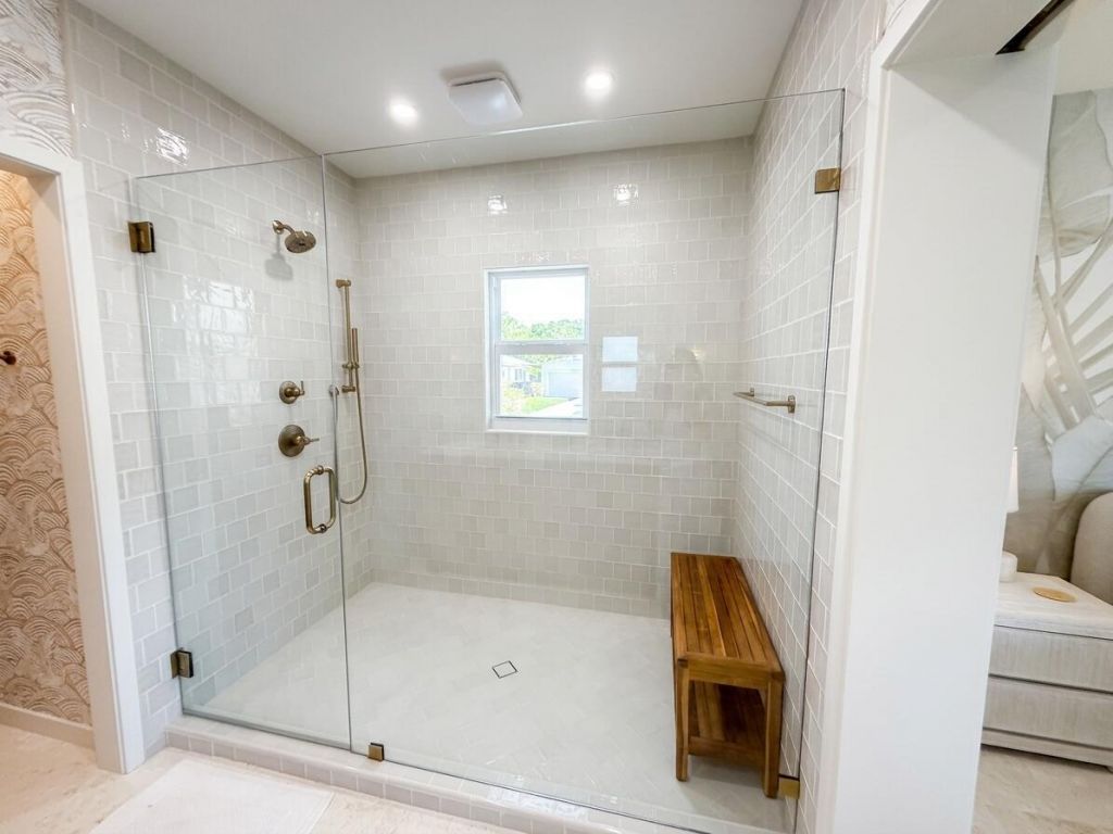 1584 Blue Water Terrace N, Lauderdale by the Sea, FL 33062 Photo