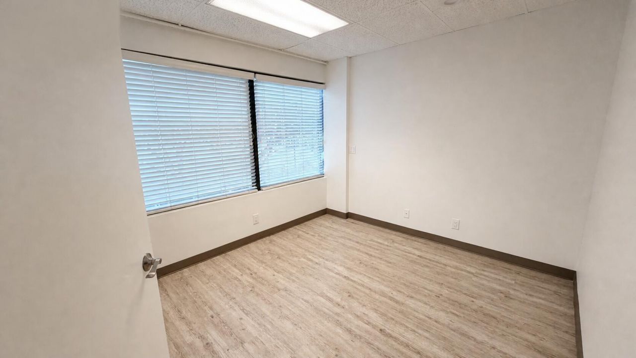 5610 Pga Boulevard, Unit 214, Palm Beach Gardens, FL 33418 Photo