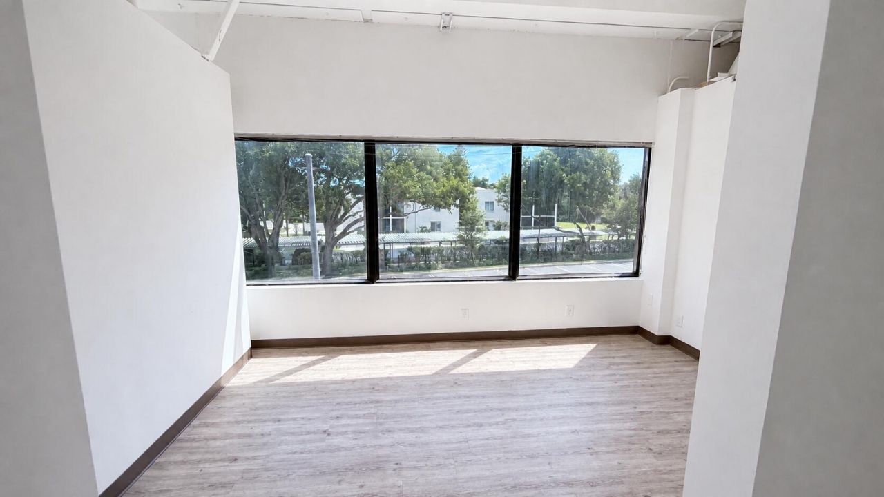 5610 Pga Boulevard, Unit 214, Palm Beach Gardens, FL 33418 Photo
