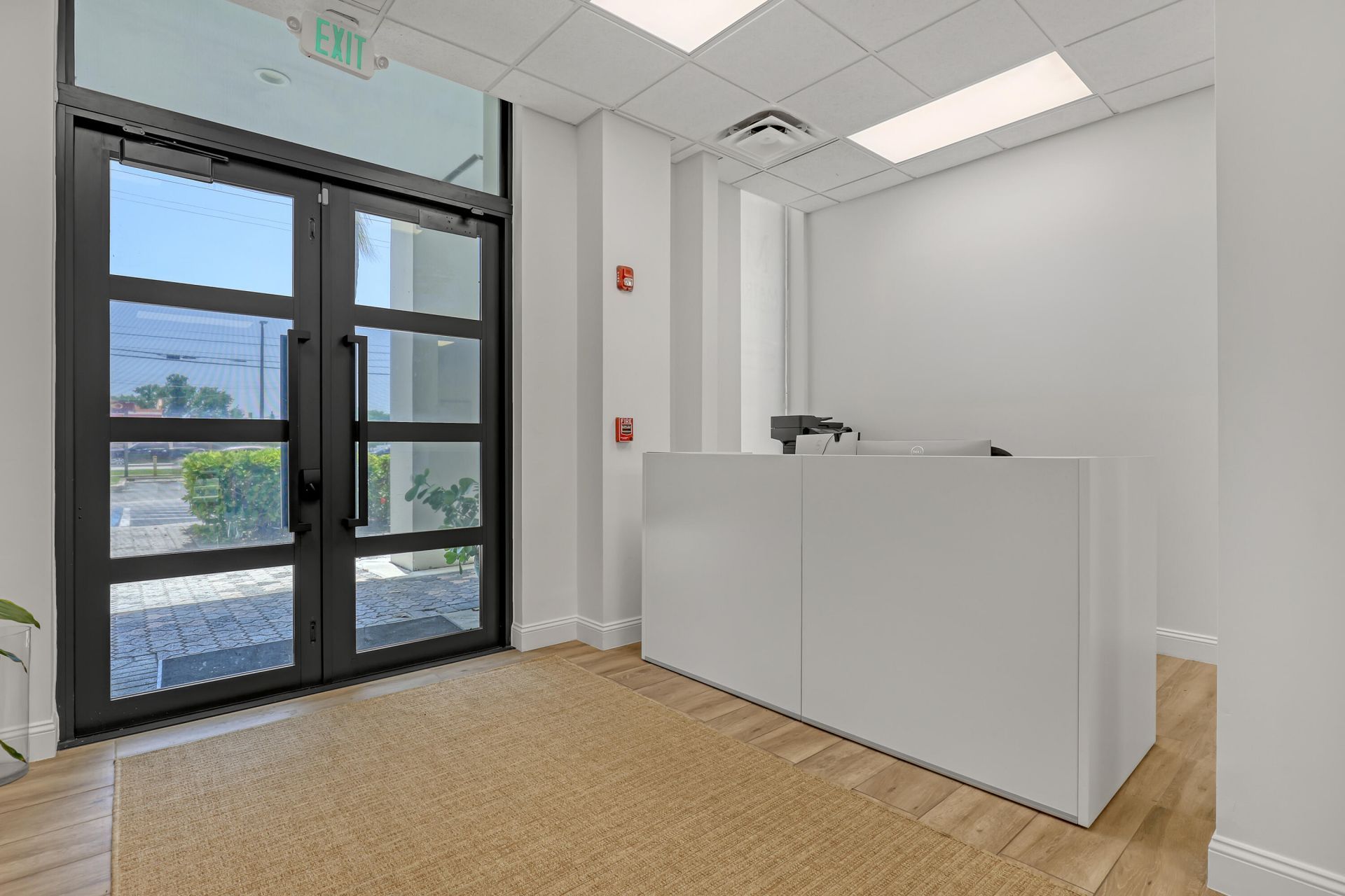 2701 Okeechobee Boulevard, West Palm Beach, FL 33422 Photo