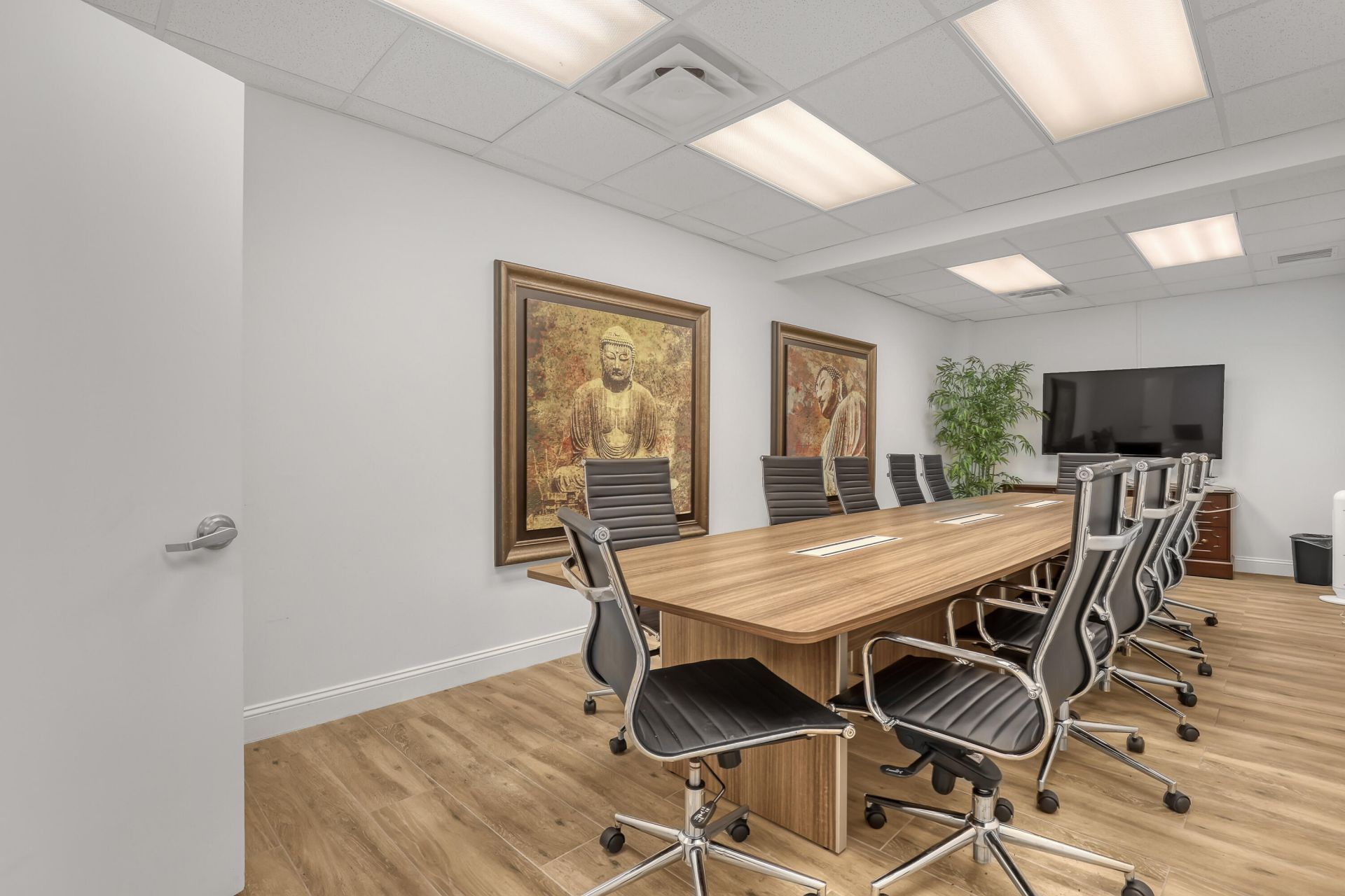 2701 Okeechobee Boulevard, West Palm Beach, FL 33422 Photo