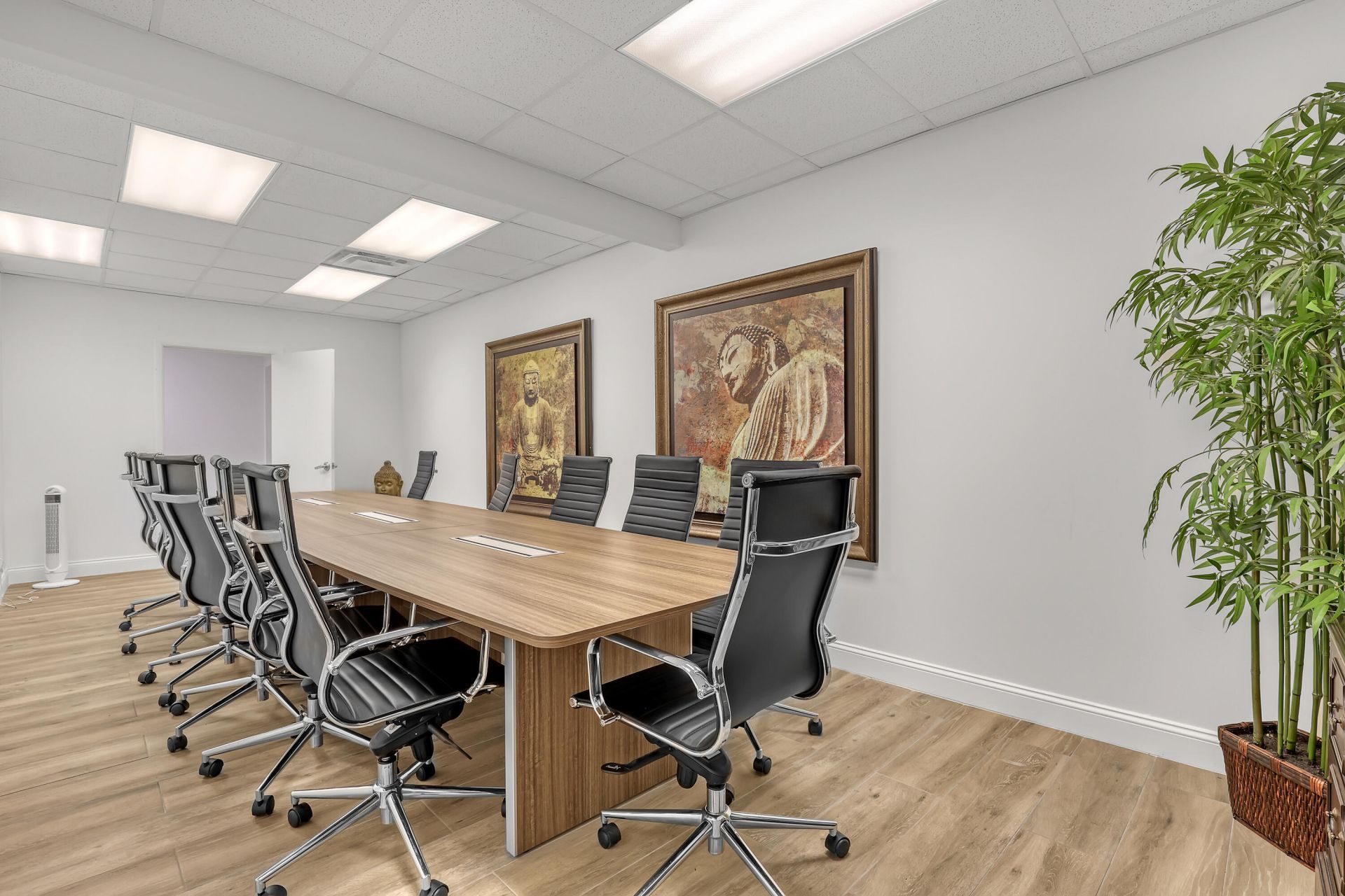 2701 Okeechobee Boulevard, West Palm Beach, FL 33422 Photo