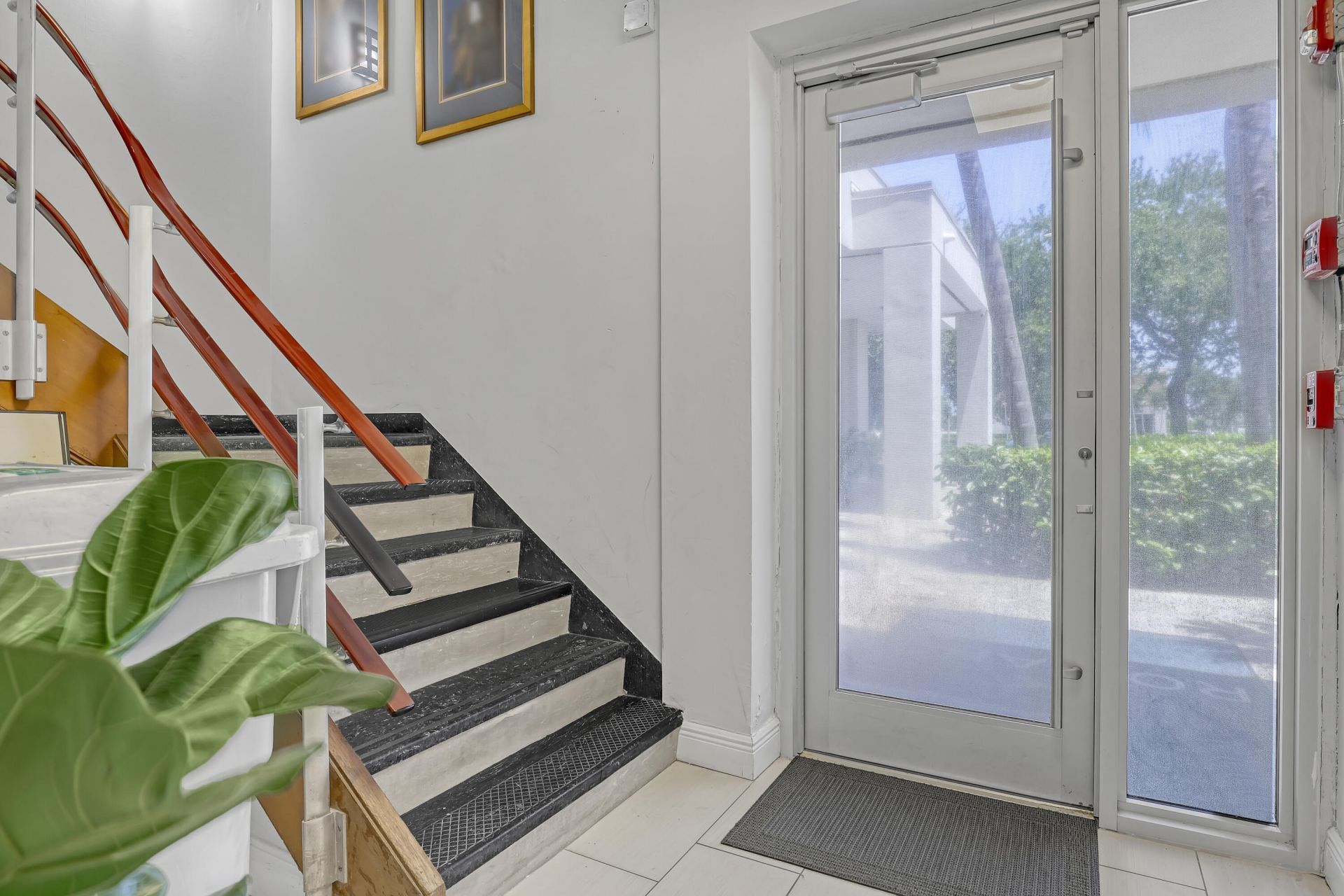 2701 Okeechobee Boulevard, West Palm Beach, FL 33422 Photo