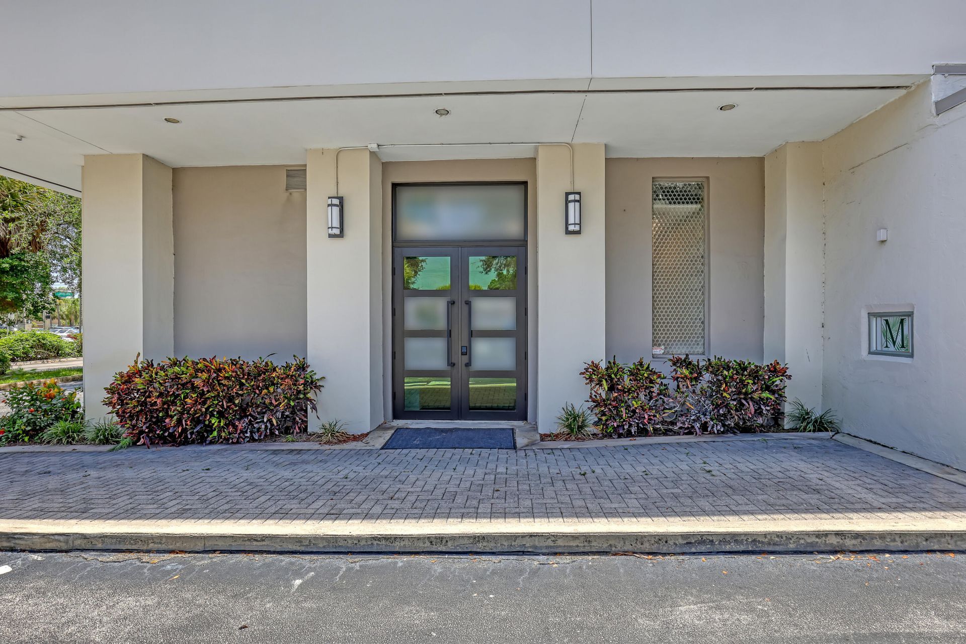 2701 Okeechobee Boulevard, West Palm Beach, FL 33422 Photo