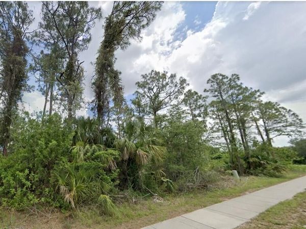 703 E 6th Street, Lehigh Acres, FL 33972