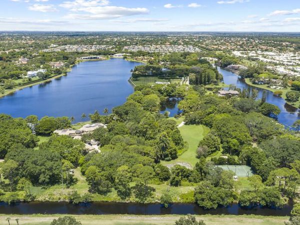 6001 Le Lac Road, Boca Raton, FL 33496