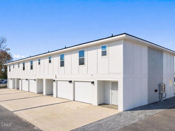 110 S Berthe Avenue, Panama City, FL 32404