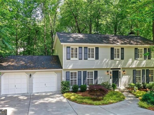 635 Winding Creek Court, Sandy Springs, GA 30328