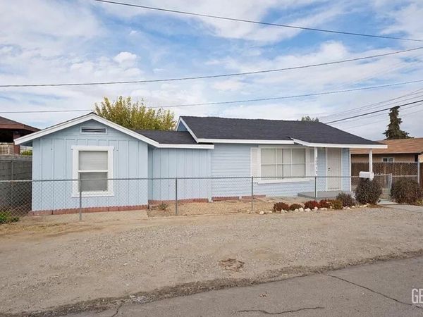 600 1/2 Buchanan St, Taft, CA 93268