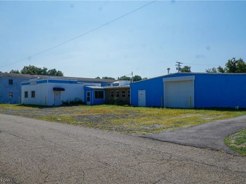 356 E Maryland Avenue, Sebring, OH 44672 Photo 1