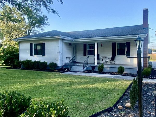 1710 Parkview Dr , Hopkinsville, KY 42240