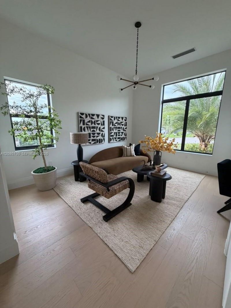 8540 NW 160th Terrace, Miami Lakes, FL 33016 Photo