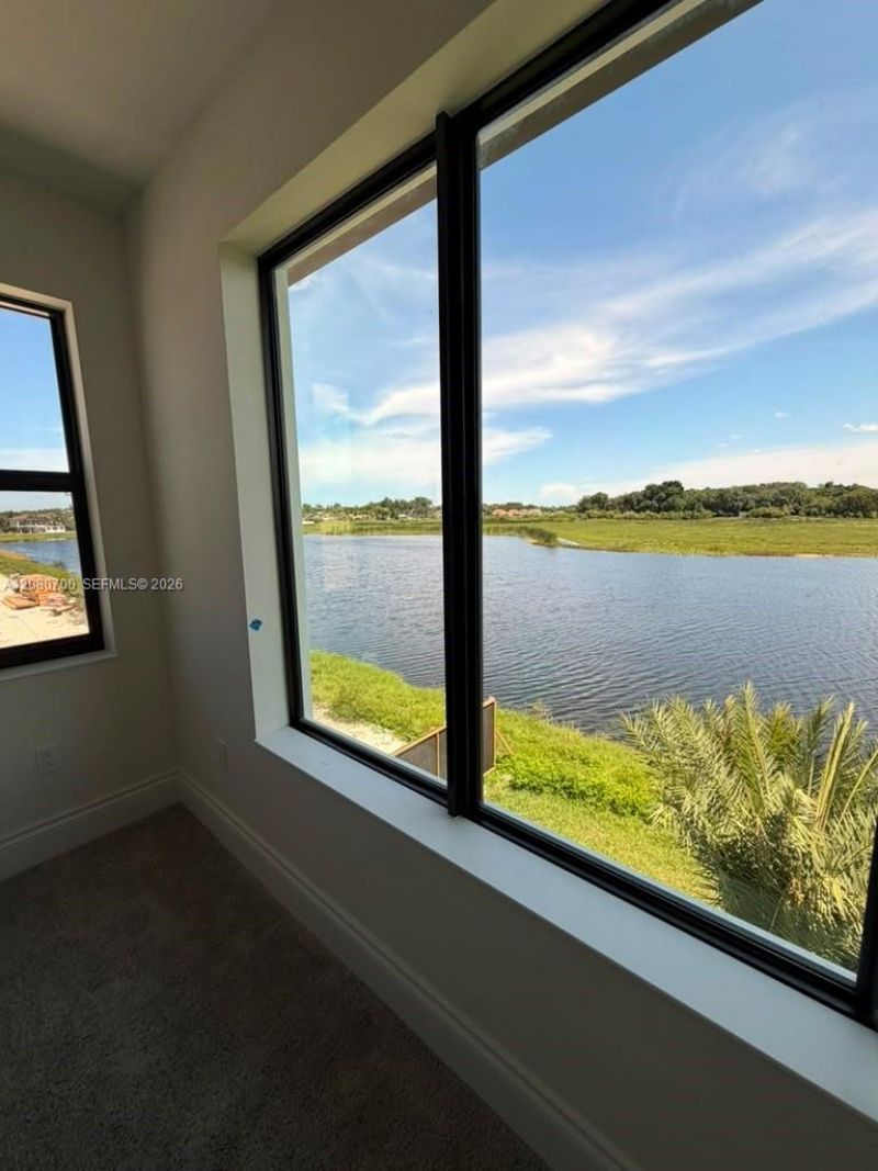 8540 NW 160th Terrace , Miami Lakes, FL 33016 Photo