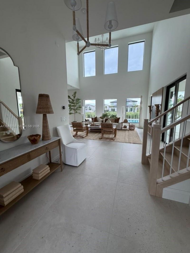8540 NW 160th Terrace, Miami Lakes, FL 33016 Photo