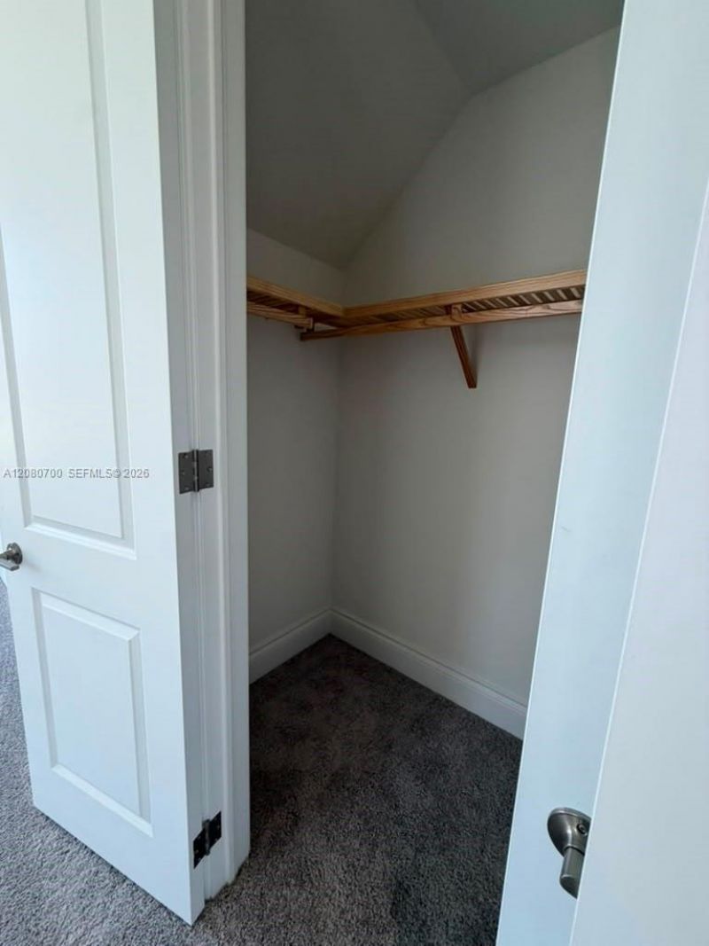 8540 NW 160th Terrace , Miami Lakes, FL 33016 Photo