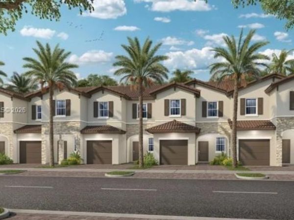 2579 SE 29 DR , Homestead, FL 33035