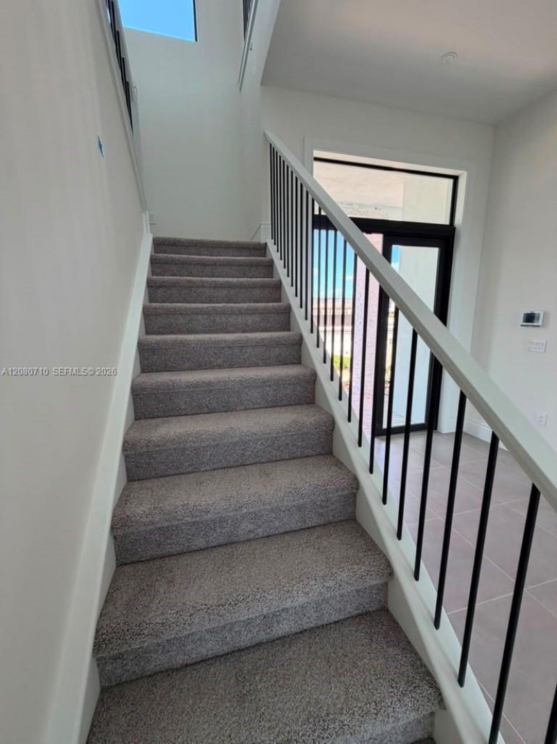 8540 NW 160th Terrace , Unit 1, Miami Lakes, FL 33016 Photo