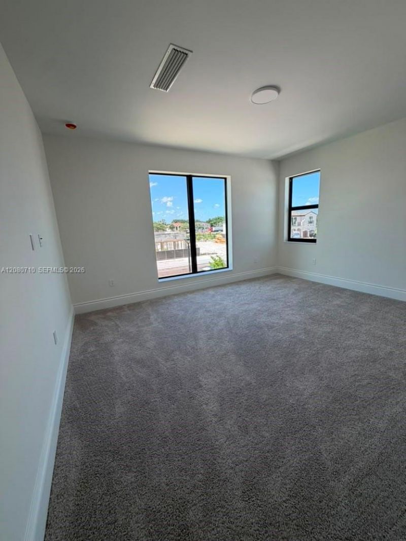 8540 NW 160th Terrace , Unit 1, Miami Lakes, FL 33016 Photo