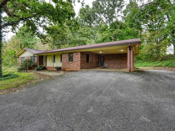 737 Bell Creek Road, Hiawassee, GA 30546
