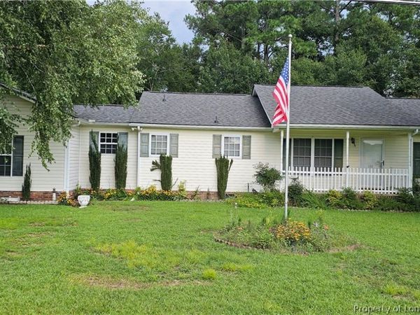 557 N Parker Church Road, Raeford, NC 28376