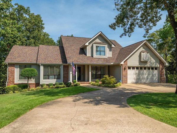 106 Coca Bay Point, Hot Springs, AR 71913