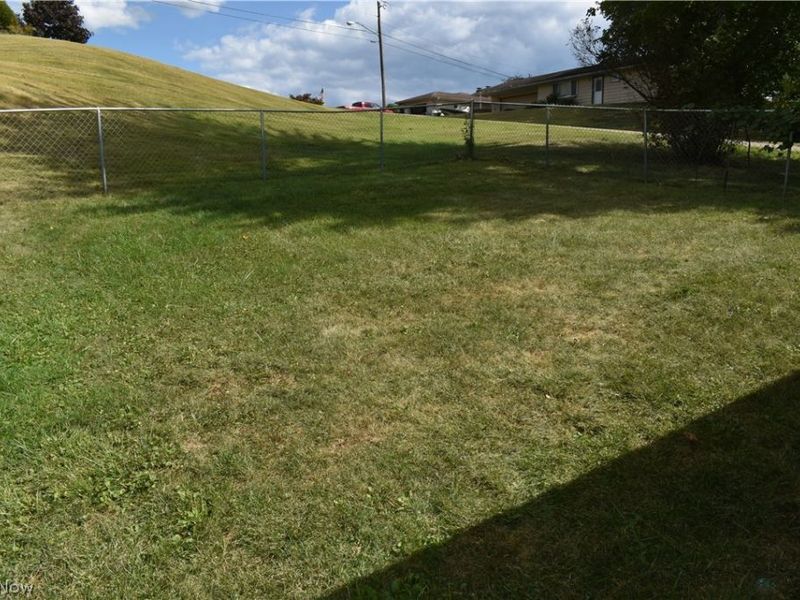 1220 Ivy Street, Coshocton, OH 43812 Photo 35