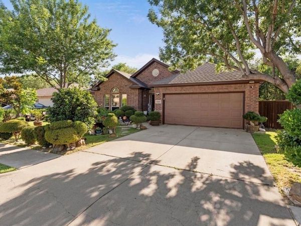 1025 Pearson Street, Irving, TX 75061