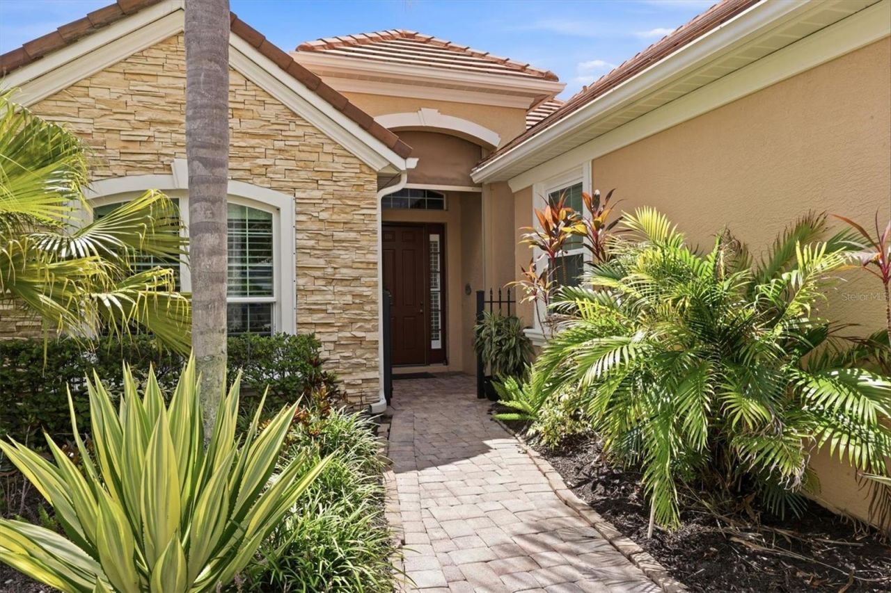 7443 Edenmore Street, Bradenton, FL 34202 Photo