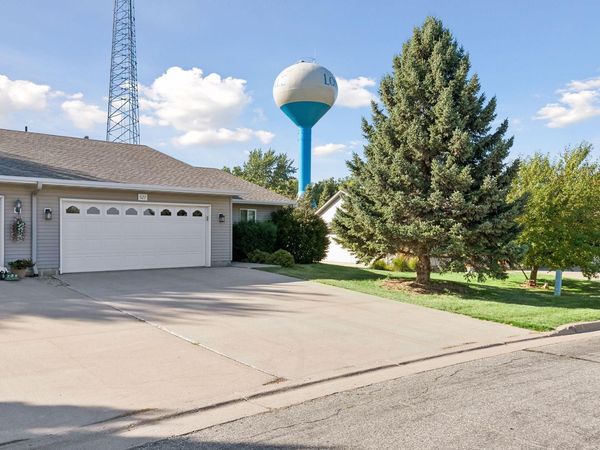 527 4th Circle Drive SE, Lonsdale, MN 55046