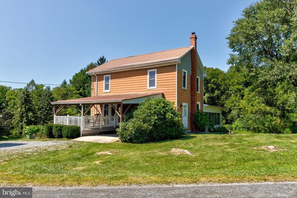 9492 SUGAR GROVE ROAD , HUNTINGDON, PA 16652