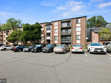 9728 KINGSBRIDGE DRIVE, Unit 302, FAIRFAX, VA 22031