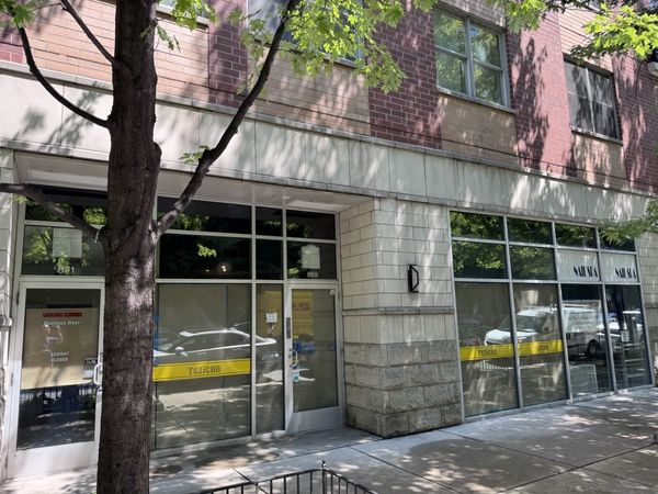869 N Larrabee Street , Chicago, IL 60610