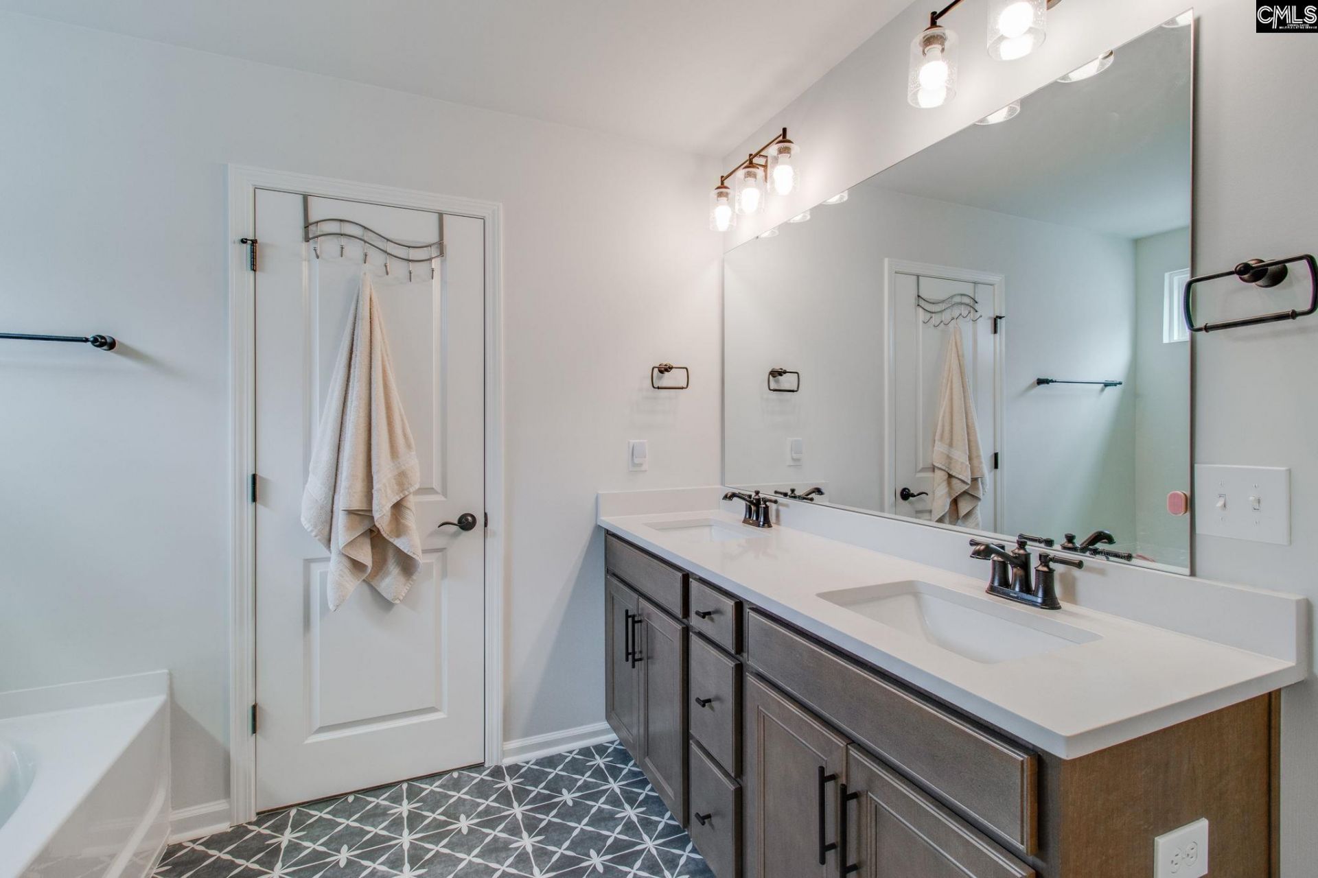 500 Carters Grove Lane  Photo 31