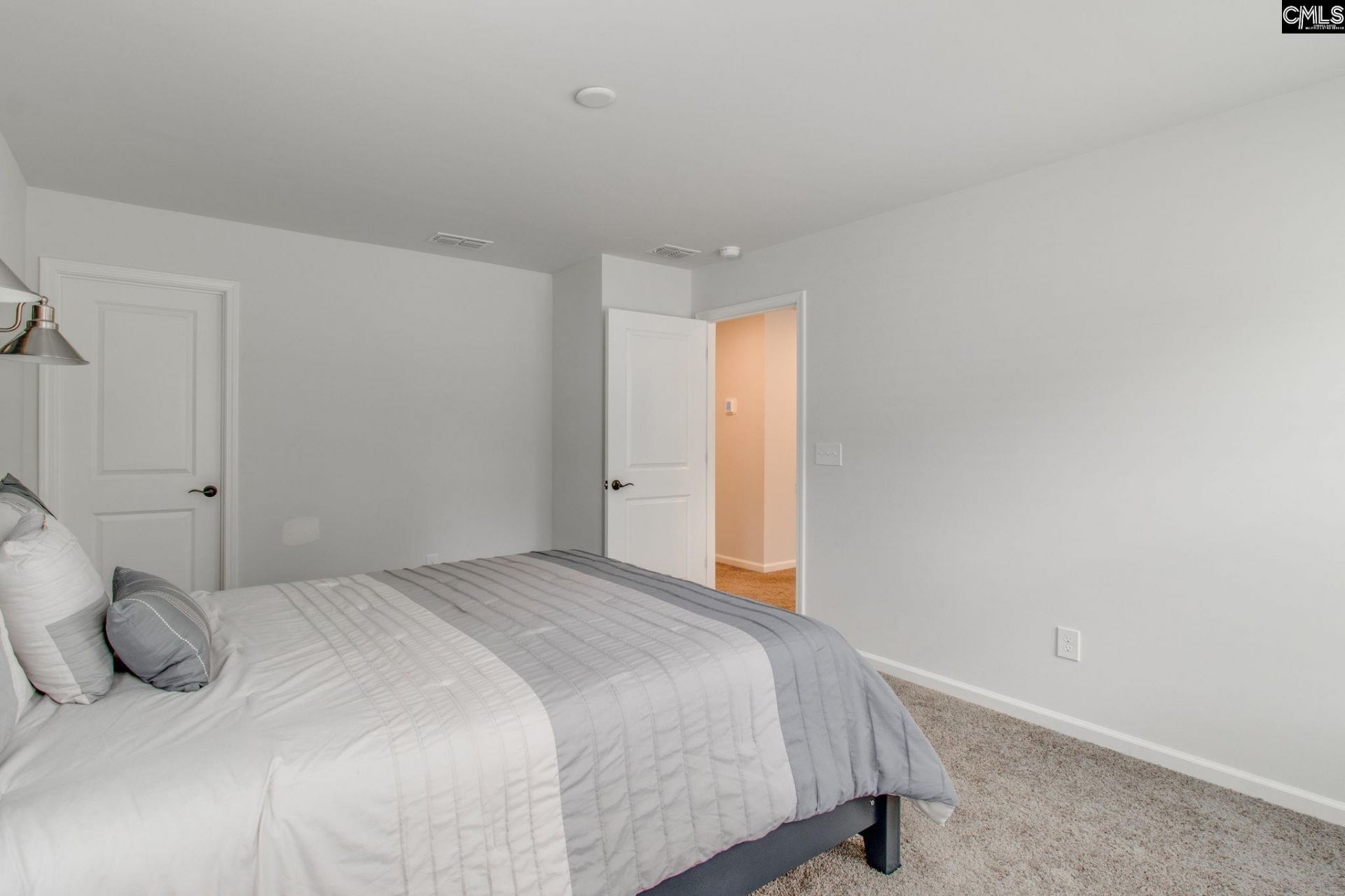 500 Carters Grove Lane  Photo 35