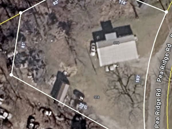 316 Pea Ridge Rd , Elmwood, TN 38560