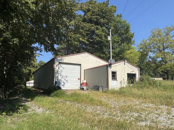 322 Pea Ridge Rd , Elmwood, TN 38560