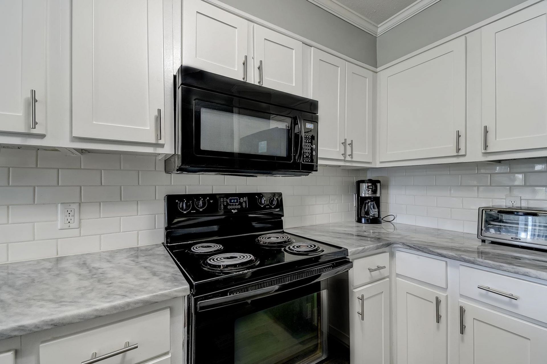 9501 Shore Dr.  Photo 16