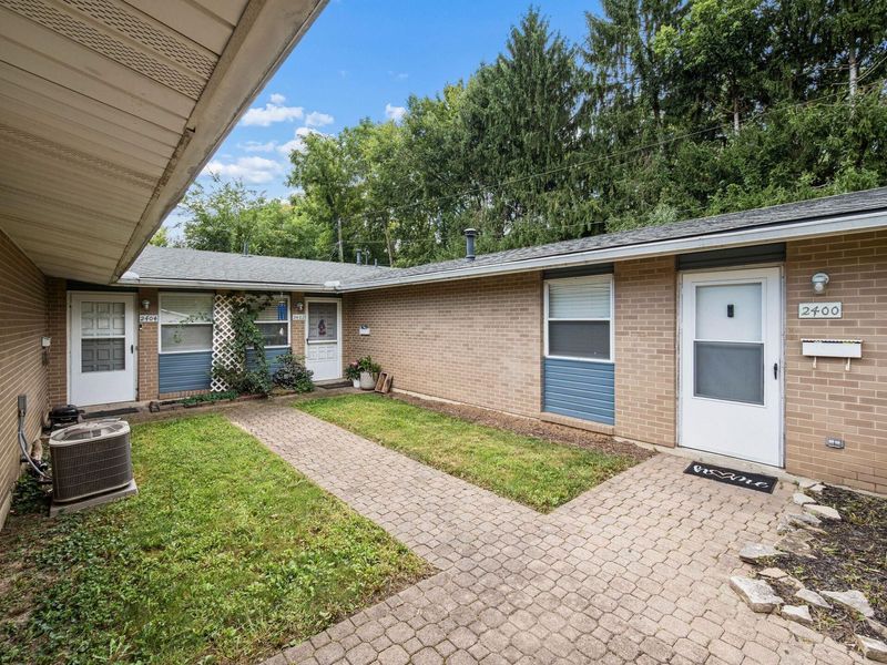 2400-2406 Red Coach Drive, Springfield, OH 45503 Photo 6