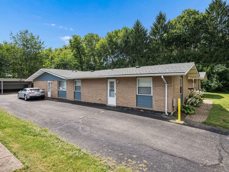2400-2406 Red Coach Drive, Springfield, OH 45503 Photo 8