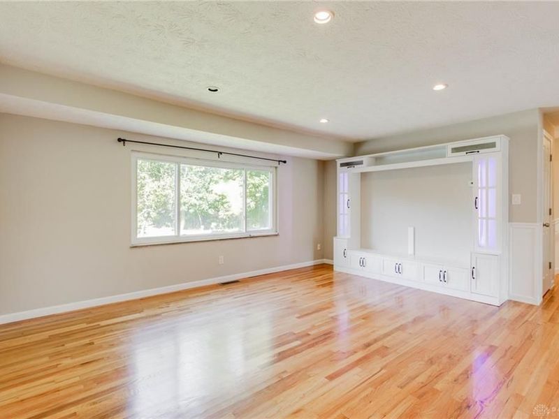 615 Wright Street, Yellow Springs, OH 45387 Photo 4