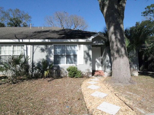 2340 Shoal Creek Dr, Pensacola, FL 32514