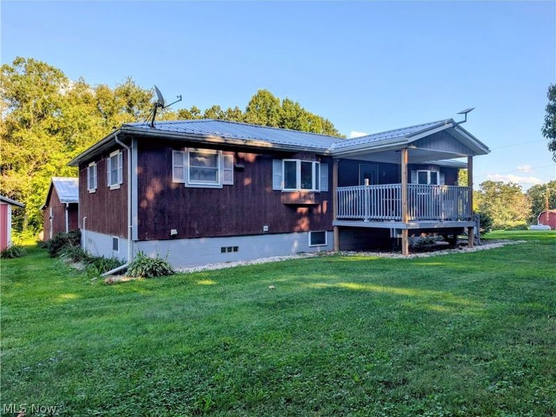 120 Glory Road NW, Carrollton, OH 44615 Photo 2