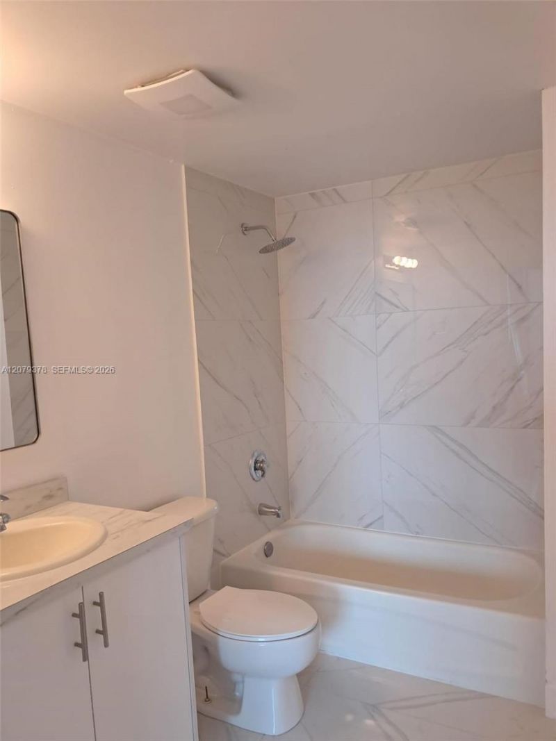 275 NE 18th St , Unit 1704, Miami, FL 33132 Photo