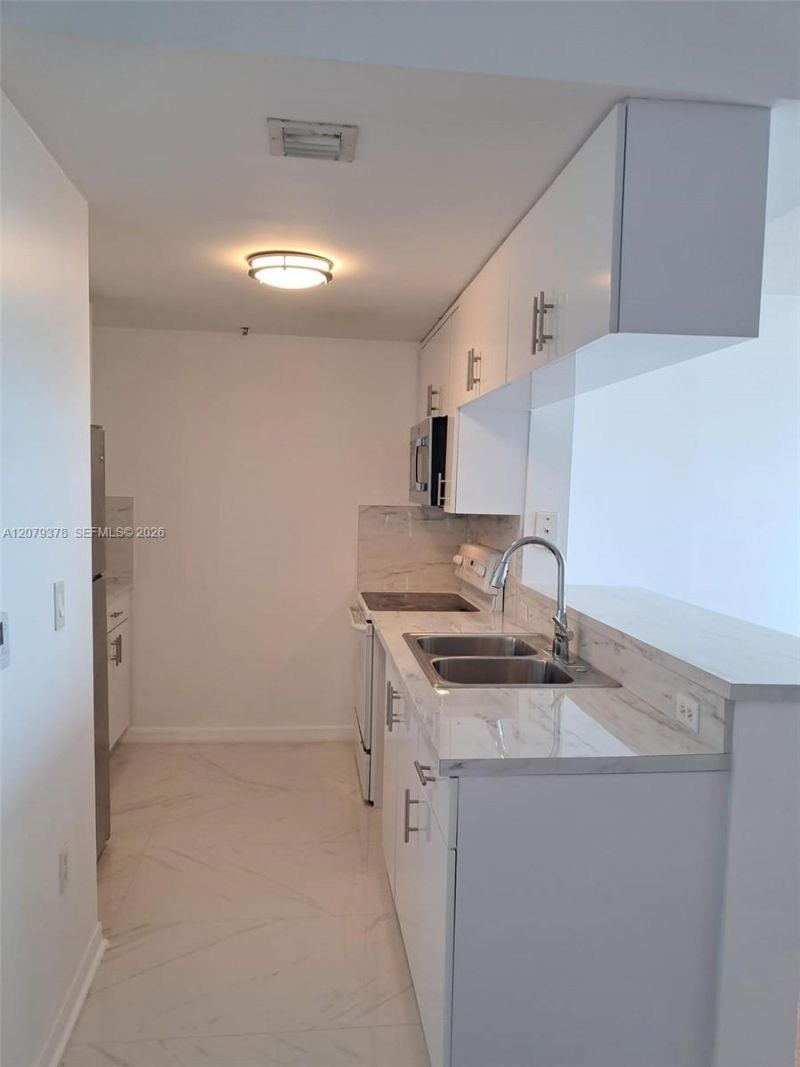 275 NE 18th St , Unit 1704, Miami, FL 33132 Photo