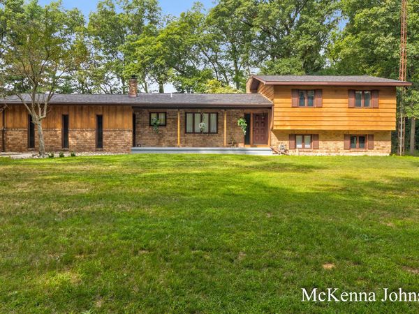 299 N Brooks Road N, Muskegon, MI 49442