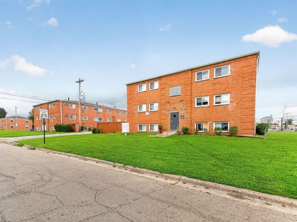 3656-3670 Seabrook Avenue , Columbus, OH 43227