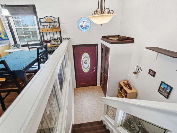 876 Kyle Avenue , Columbus, OH 43207