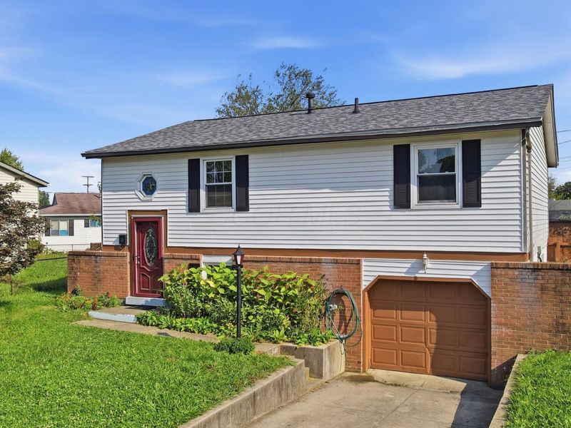 876 Kyle Avenue, Columbus, OH 43207 Photo 1